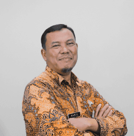 Haris Iriyanto, S.Sos, M.Pd.